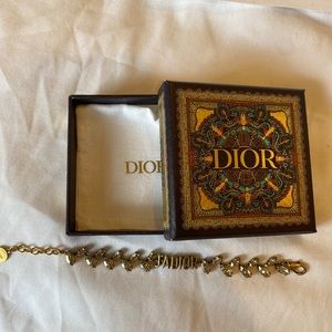 J’adior Bracelet